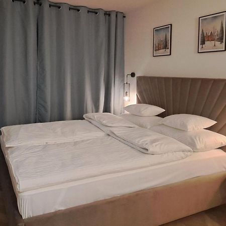 Falcon Apartment Center 4 Metro Swietokrzyska 바르샤바 외부 사진