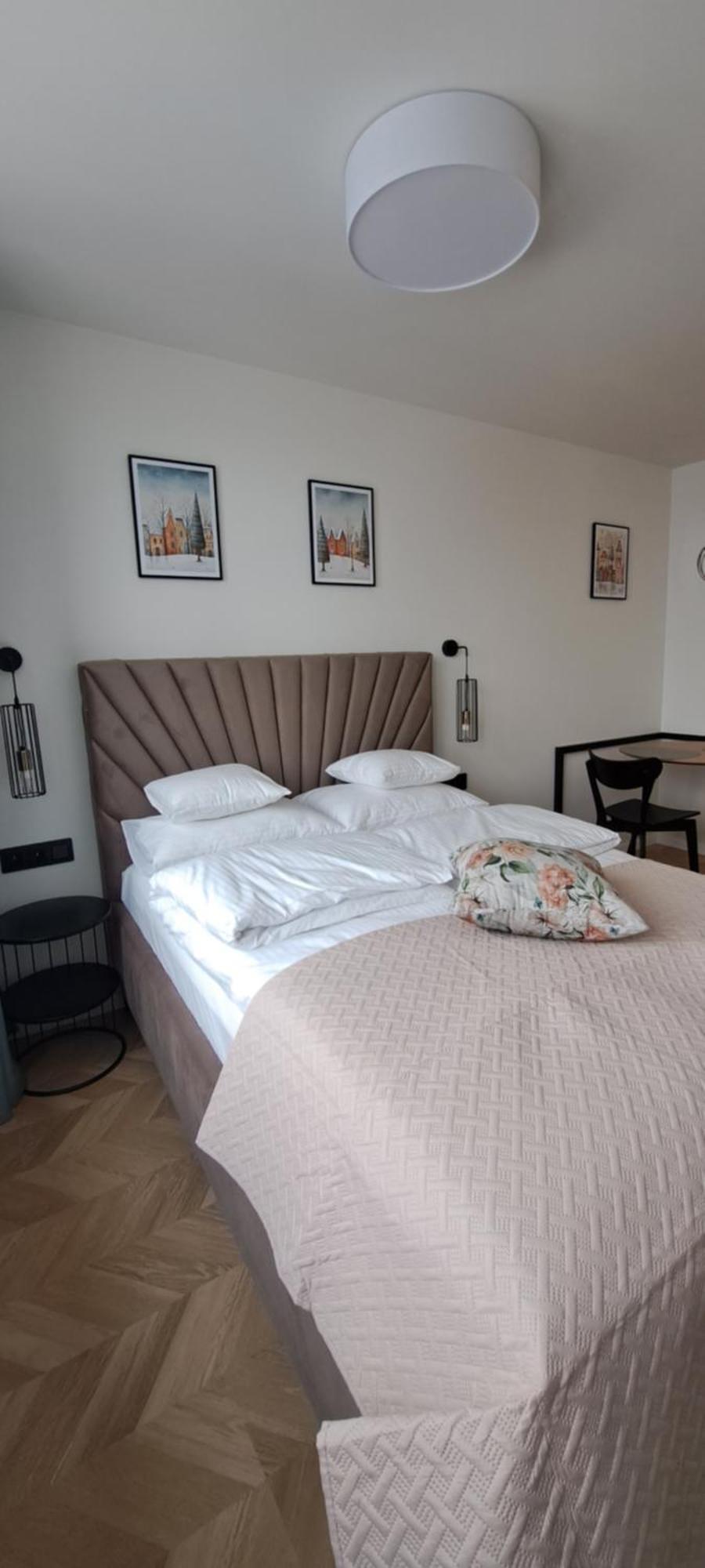 Falcon Apartment Center 4 Metro Swietokrzyska 바르샤바 외부 사진