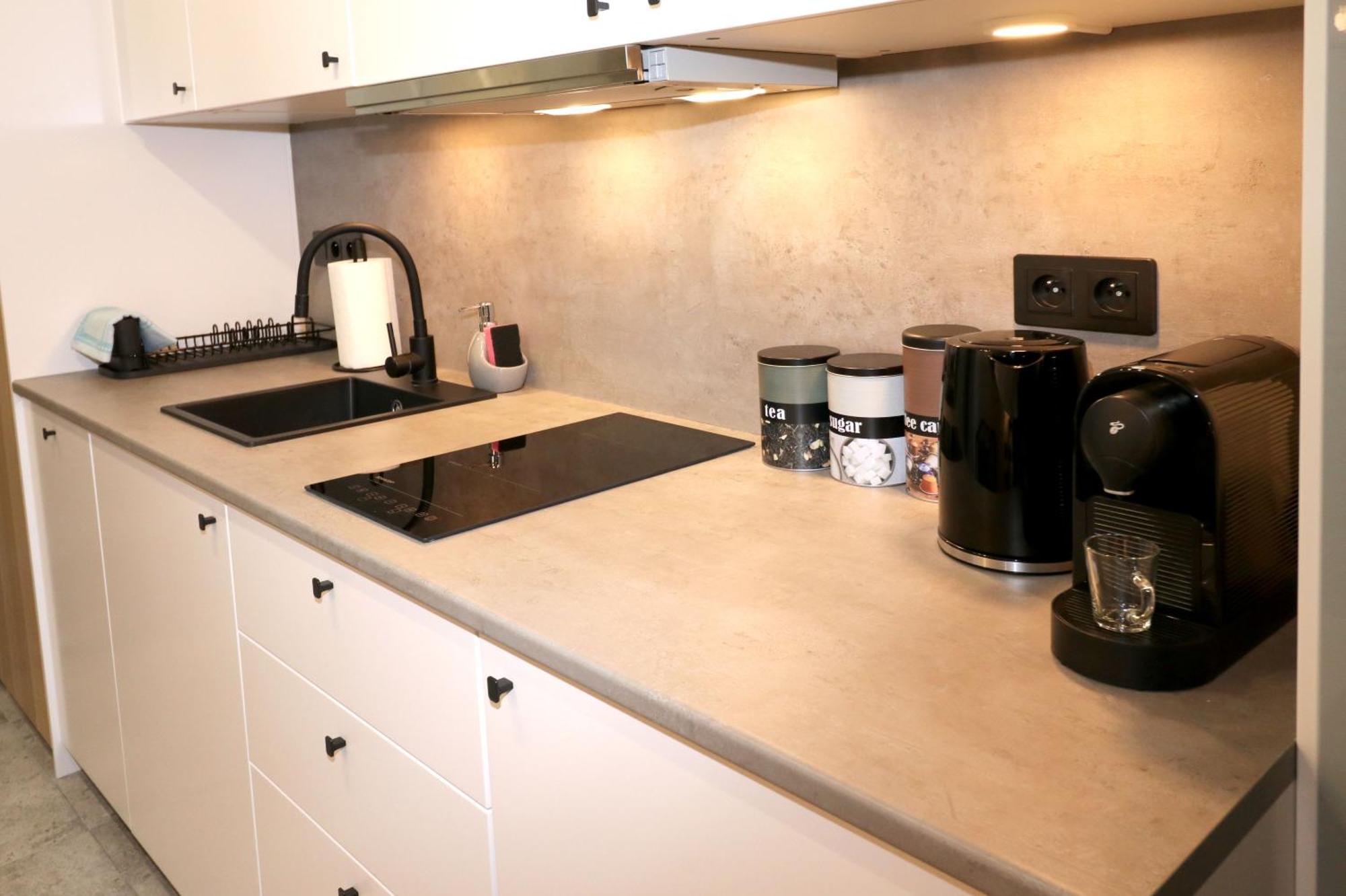 Falcon Apartment Center 4 Metro Swietokrzyska 바르샤바 외부 사진