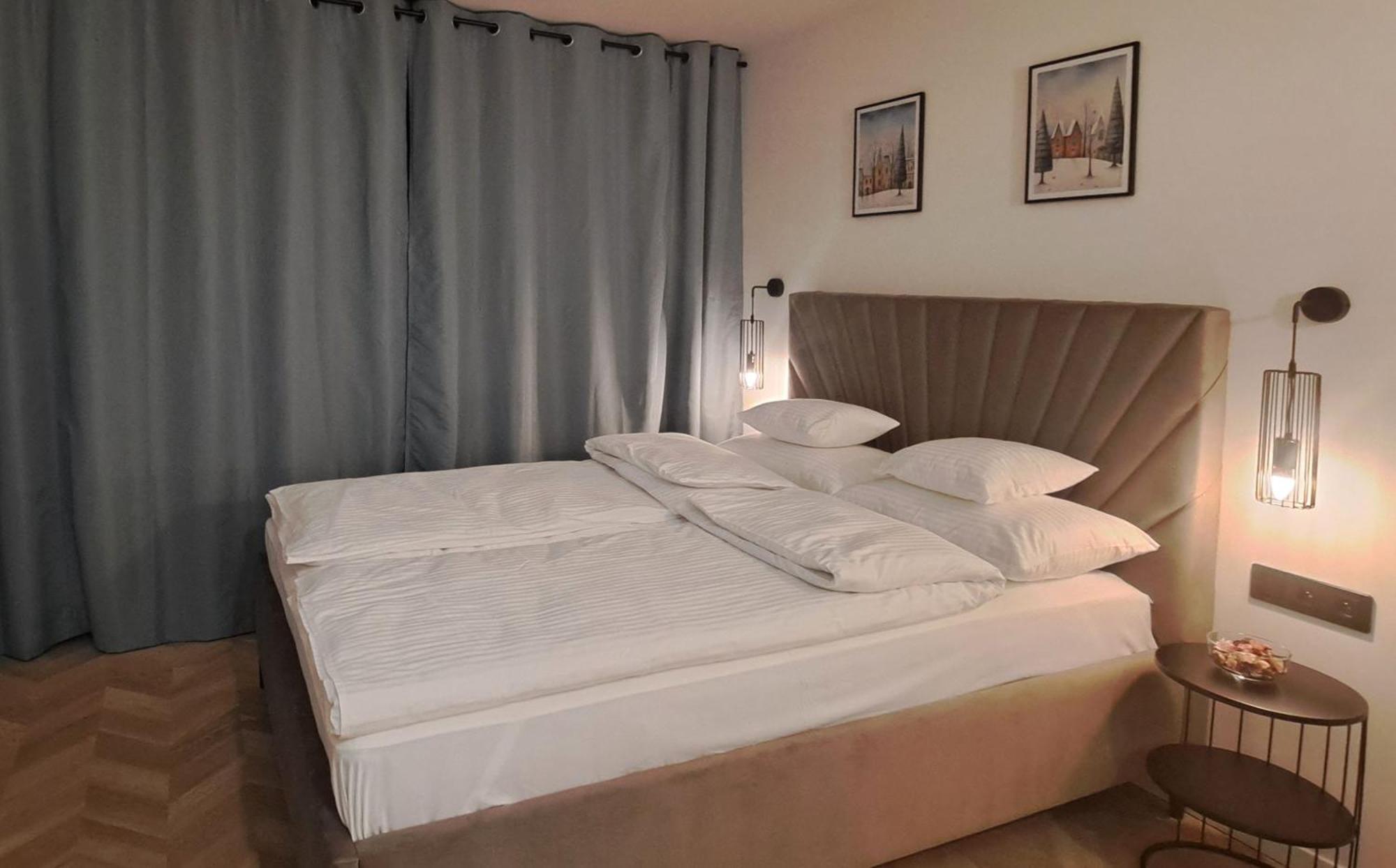 Falcon Apartment Center 4 Metro Swietokrzyska 바르샤바 외부 사진